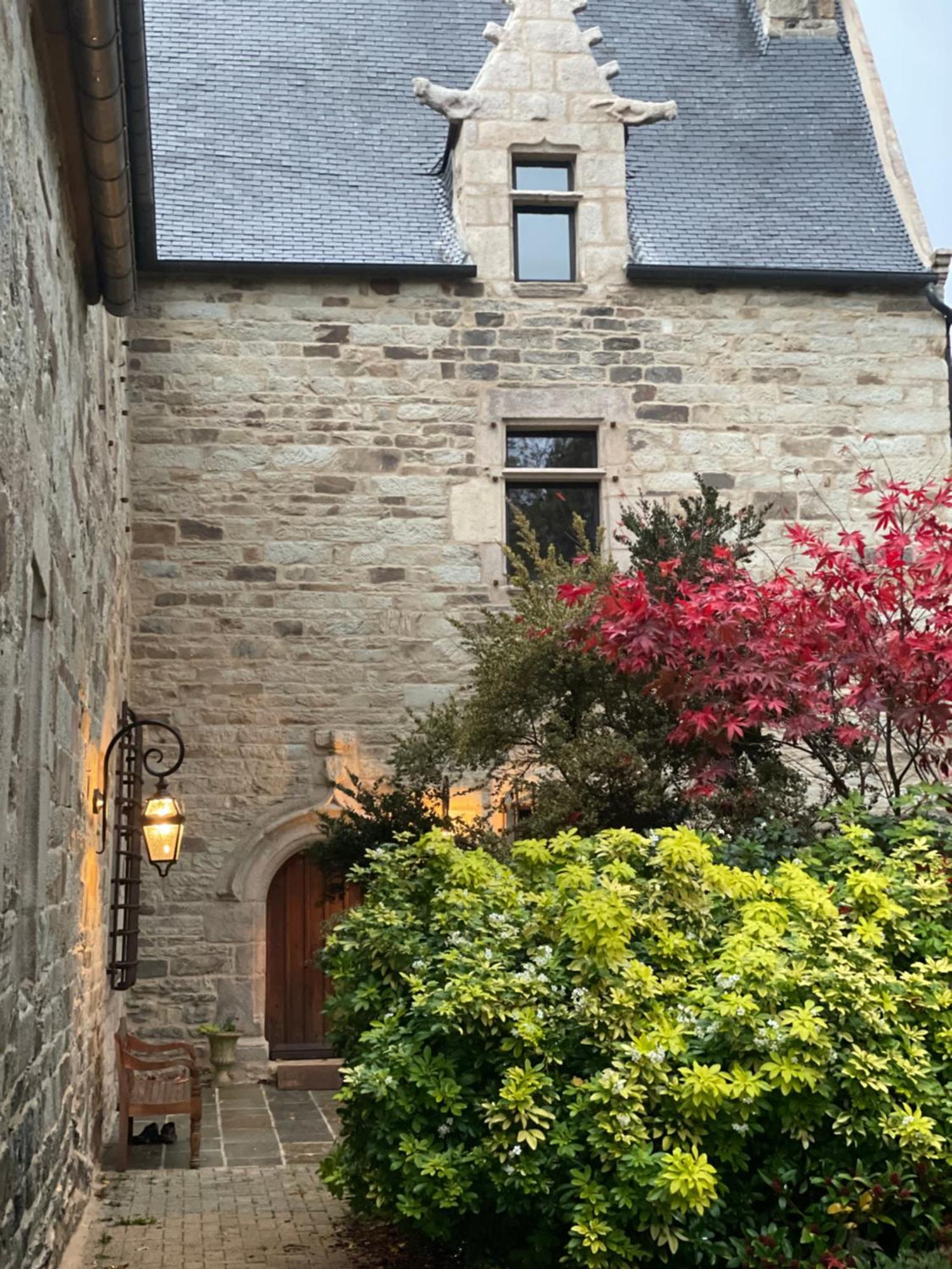 Manoir Medieval Du XV Ieme Siecle Minihy-Tréguier Zewnętrze zdjęcie